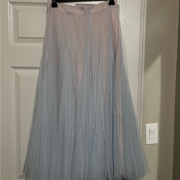 The Blue Lily Gauze Skirt - Picture 4 of 6